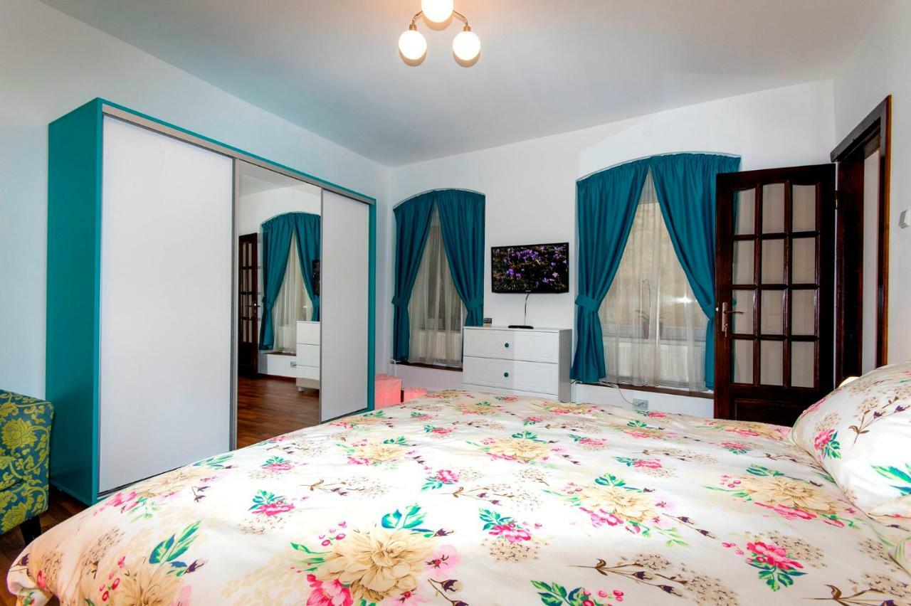 Ava'S Home Брашов Екстериор снимка